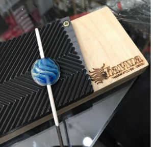 Alternative view of Zigzag Grafit