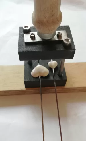 Kalp Kalıp -Grafit-