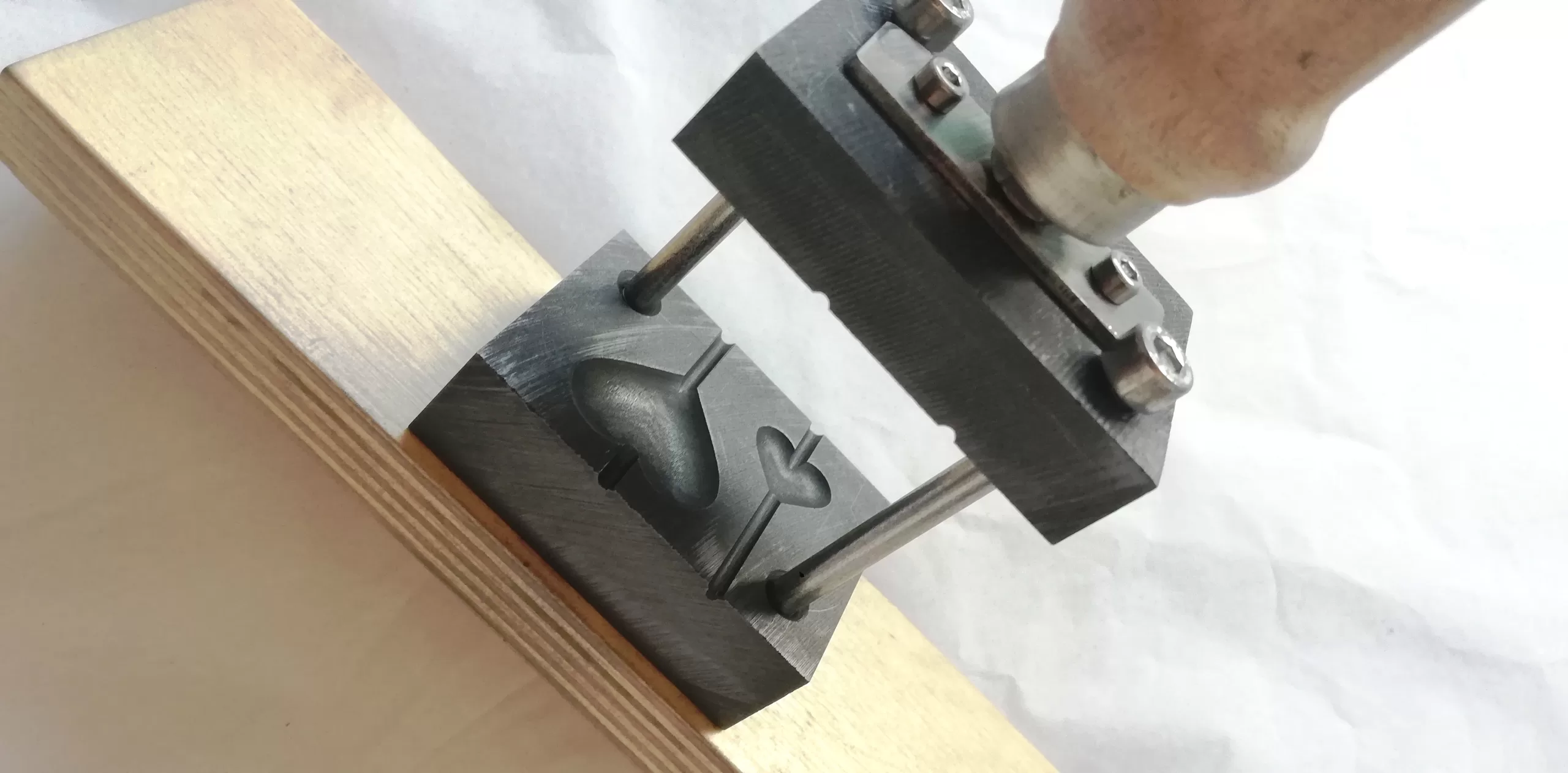 Kalp Kalıp -Grafit- - Görsel 3